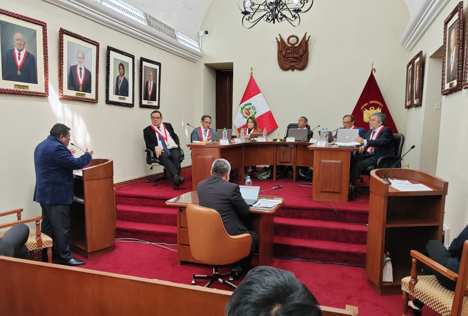 EN SU SEGUNDO DÍA DE AUDIENCIA PÚBLICA EN AREQUIPA, EL PLENO DEL TC ...