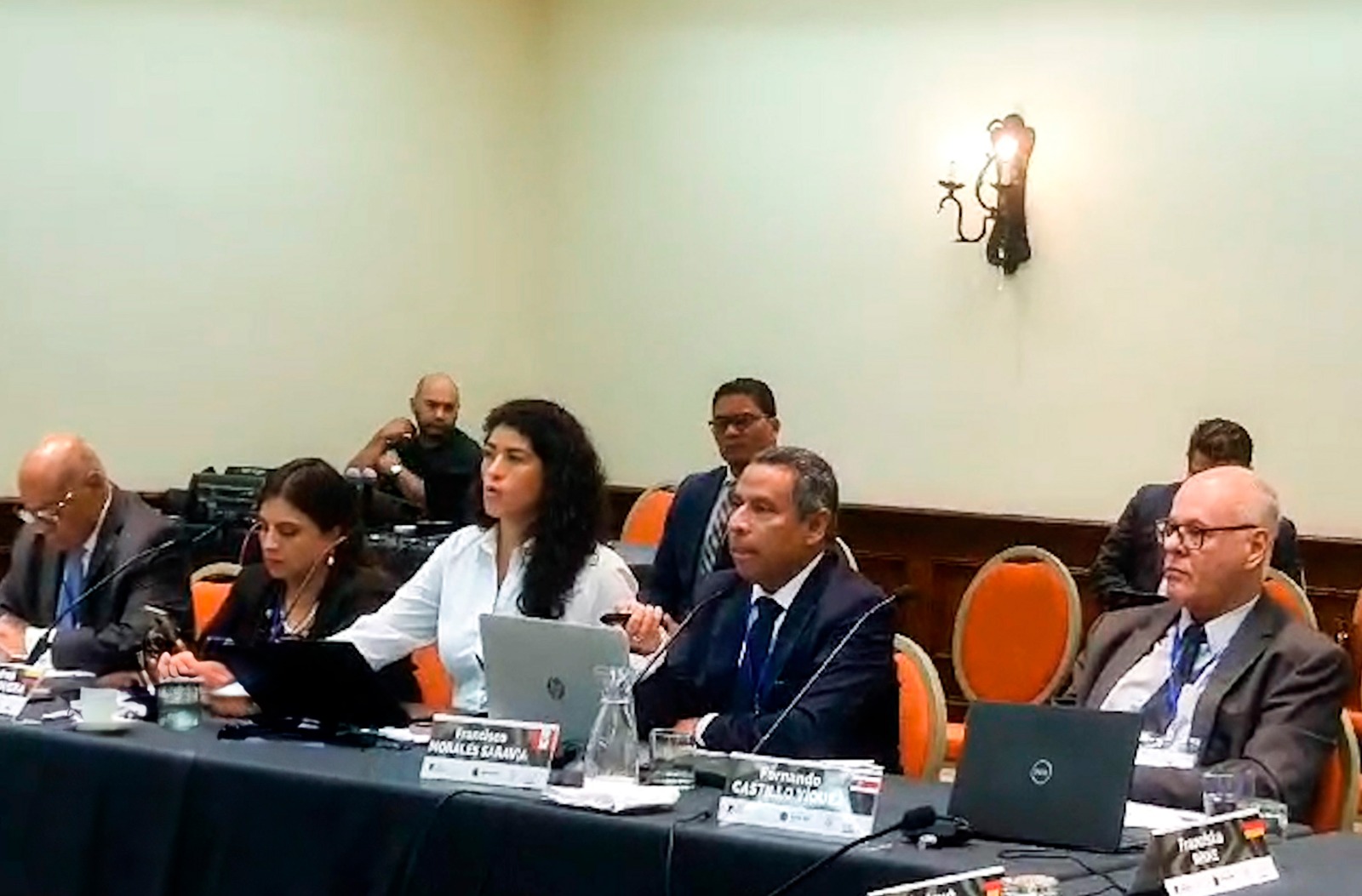 PRESIDENTE DEL TC FRANCISCO MORALES EXPONE EN ENCUENTRO DE TRIBUNALES, CORTES Y SALAS CONSTITUCIONALES DE AMÉRICA LATINA  EN COSTA RICA