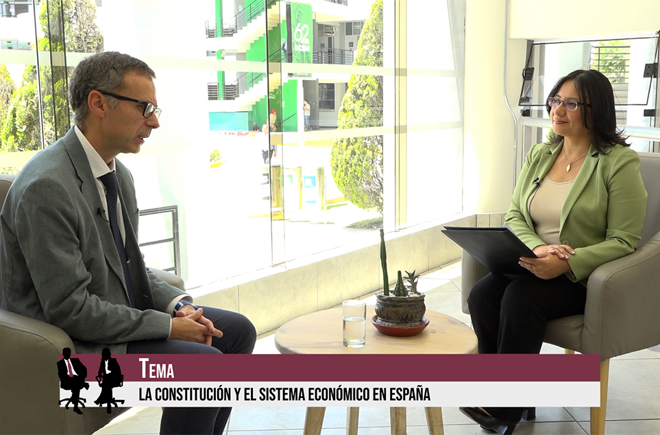 CONSTITUCIONALISTA ESPAÑOL IGNACIO GARCÍA VITORIA ES ENTREVISTADO EN COLOQUIOS CONSTITUCIONALES DEL CEC DEL TC