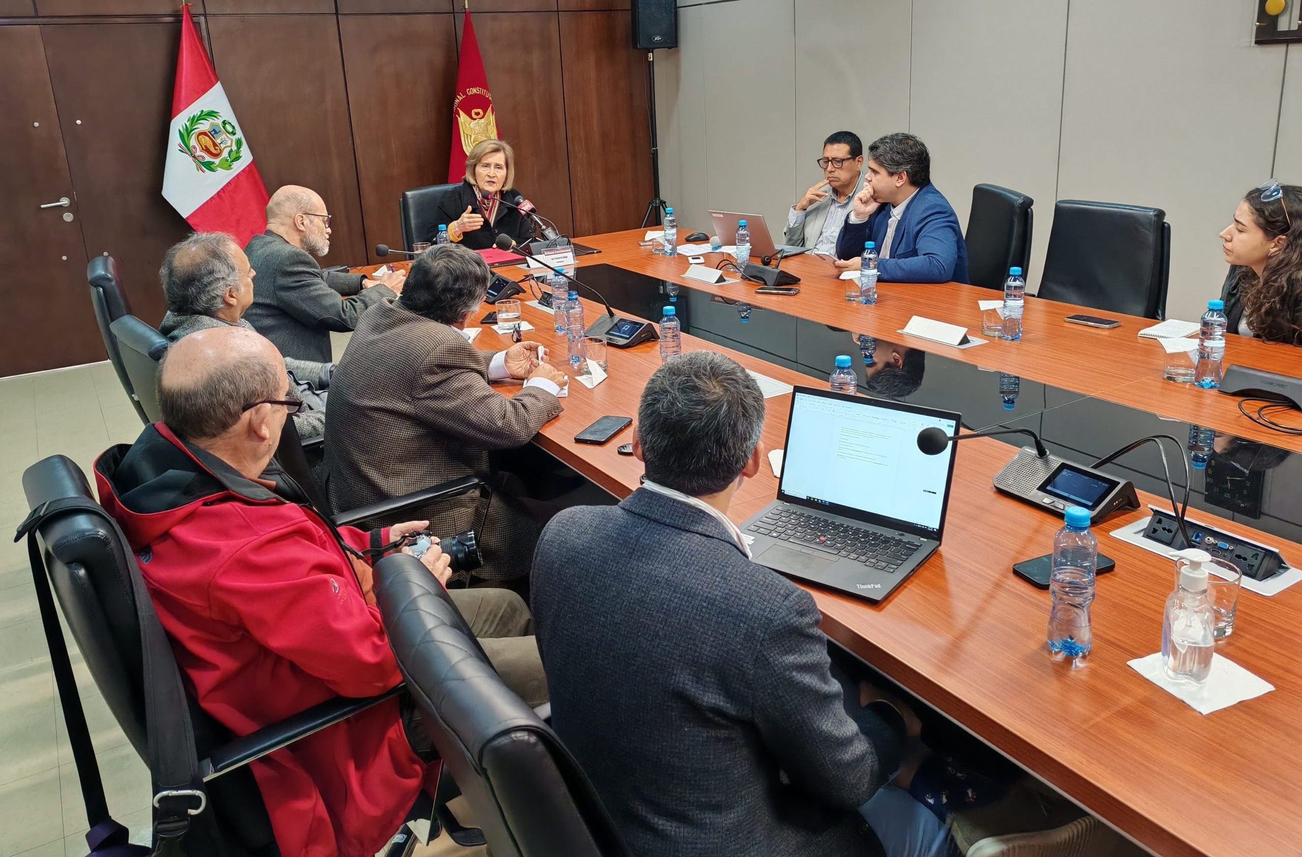 PRESIDENTA DEL TC LUZ PACHECO BRINDÓ CONFERENCIA DE PRENSA A LOS MIEMBROS DE LA ASOCIACIÓN DE PRENSA EXTRANJERA EN EL PERÚ PARA PRECISAR ÚLTIMAS SENTENCIAS