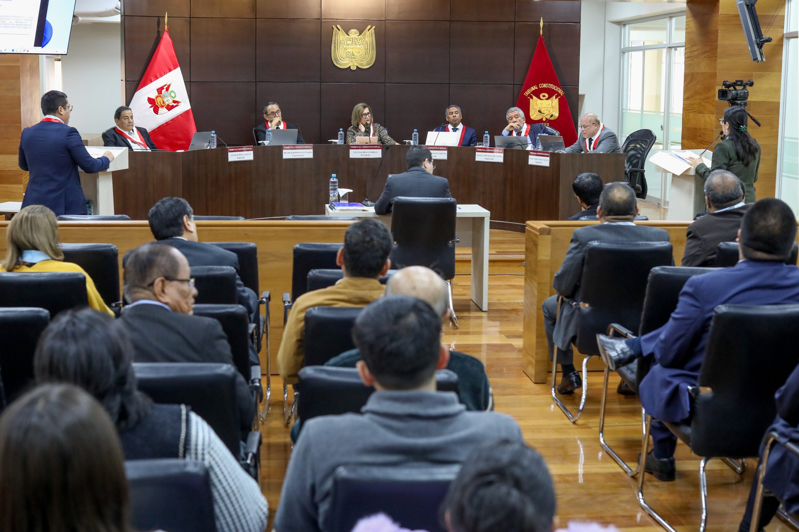 VEINTISIETE PROCESOS CONSTITUCIONALES QUEDAN AL VOTO TRAS AUDIENCIA PÚBLICA DEL PLENO DEL TRIBUNAL CONSTITUCIONAL