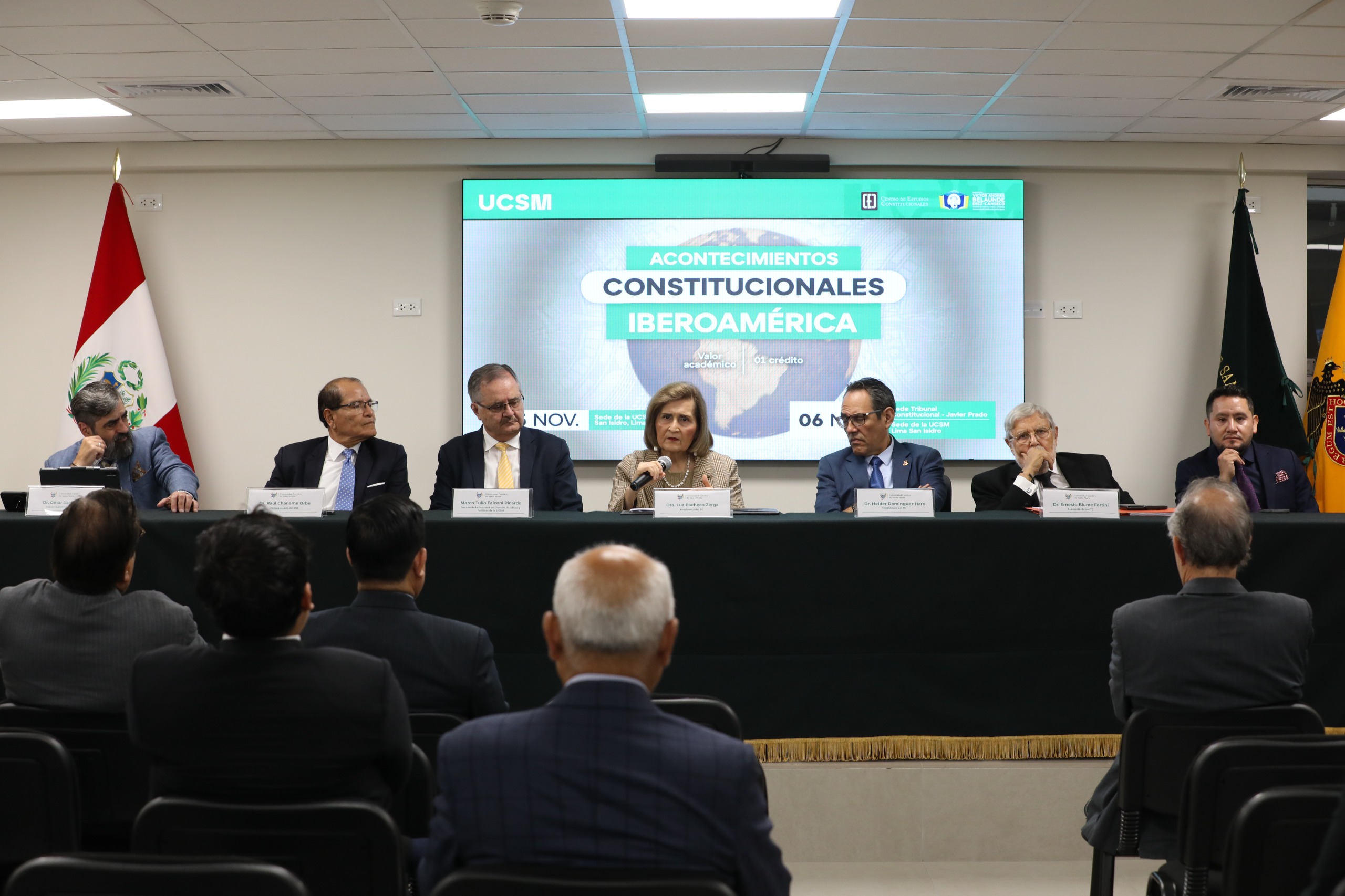 PRESIDENTA DEL TC LUZ PACHECO EXPUSO EN EVENTO ACADÉMICO QUE ORGANIZÓ EL CEC Y LA UNIVERSIDAD CATÓLICA DE SANTA MARÍA