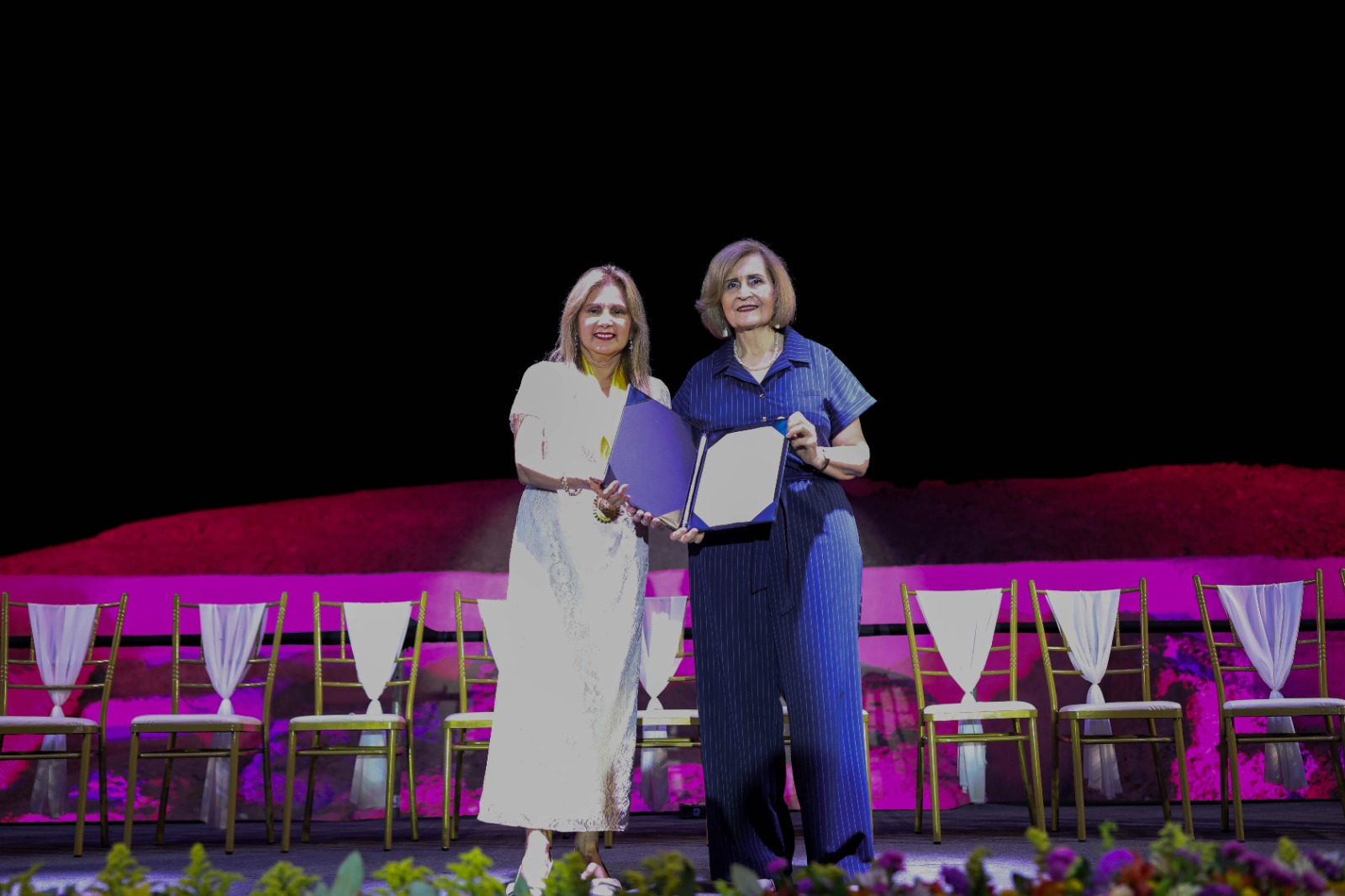 PRESIDENTA DEL TC LUZ PACHECO FUE DISTINGUIDA POR LA MUNICIPALIDAD DE SAN ISIDRO EN UN ACTO POR EL DÍA INTERNACIONAL DE LA MUJER