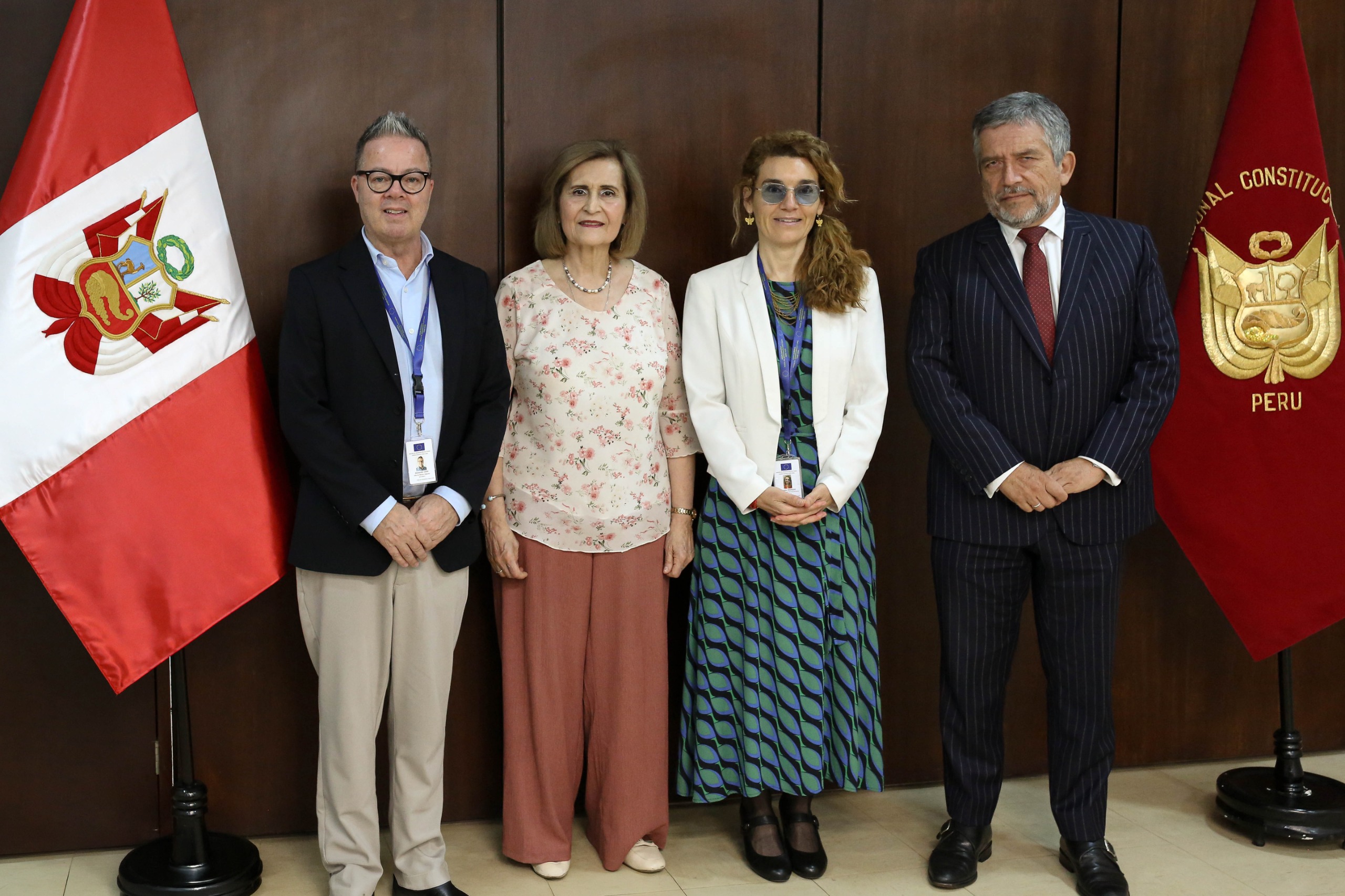 PRESIDENTA DEL TC LUZ PACHECO Y MAGISTRADO MANUEL MONTEAGUDO RECIBIERON A MISIÓN DE OBSERVACIÓN ELECTORAL DE LA UNIÓN EUROPEA