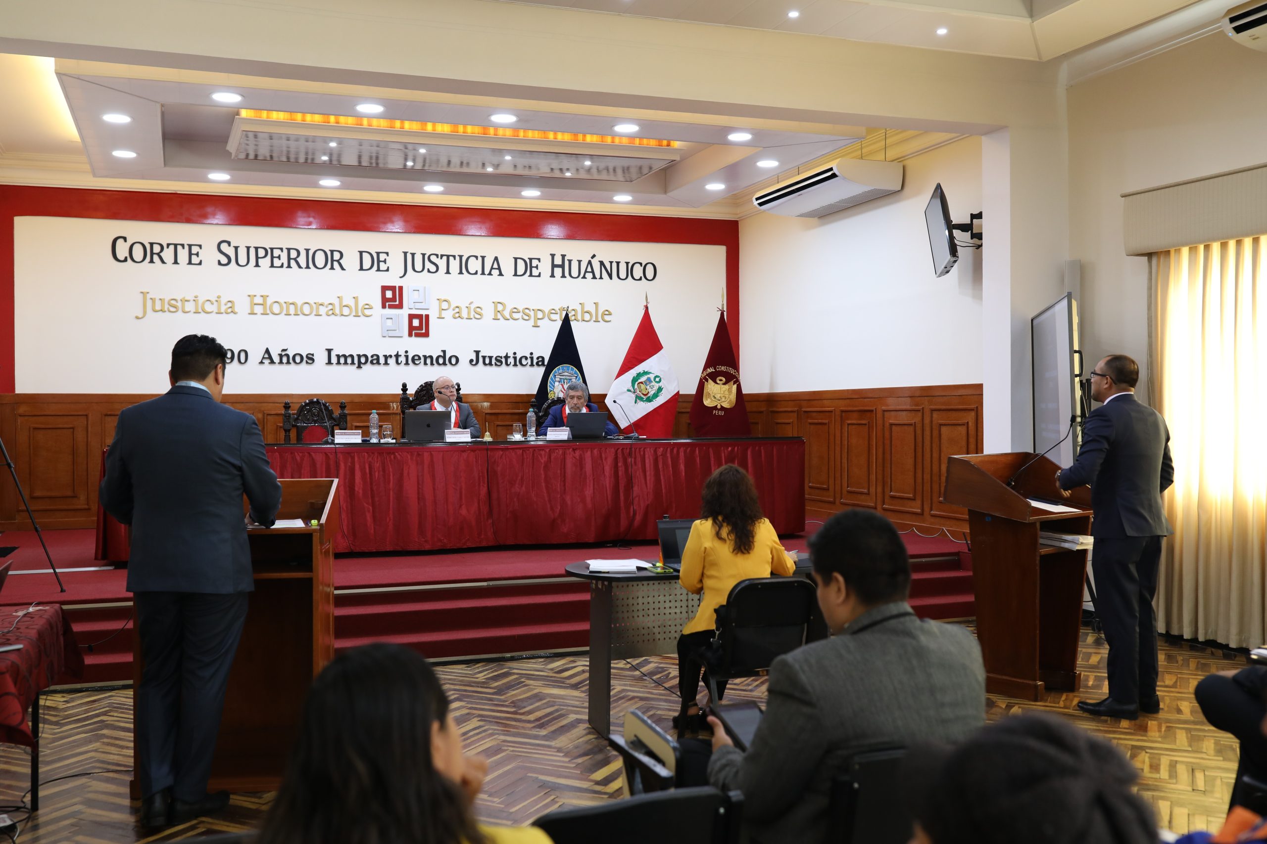 TRIBUNAL CONSTITUCIONAL INICIÓ LAS AUDIENCIAS PÚBLICAS DESCENTRALIZADAS EN HUÁNUCO Y LUEGO DE SESIONAR LA SALA PRIMERA DEJÓ AL VOTO 68 CAUSAS