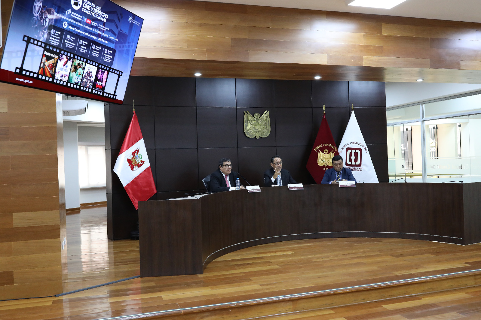 POR LOS 30 AÑOS DEL TRIBUNAL CONSTITUCIONAL SE INICIÓ LA SEMANA DEL CINE Y DERECHO CONSTITUCIONAL