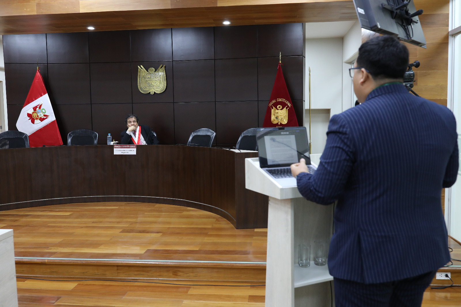 MAGISTRADO DEL TC CÉSAR OCHOA SESIONÓ EN AUDIENCIA PÚBLICA UNIPERSONAL Y DEJÓ AL VOTO UNA CAUSA DE HÁBEAS CORPUS