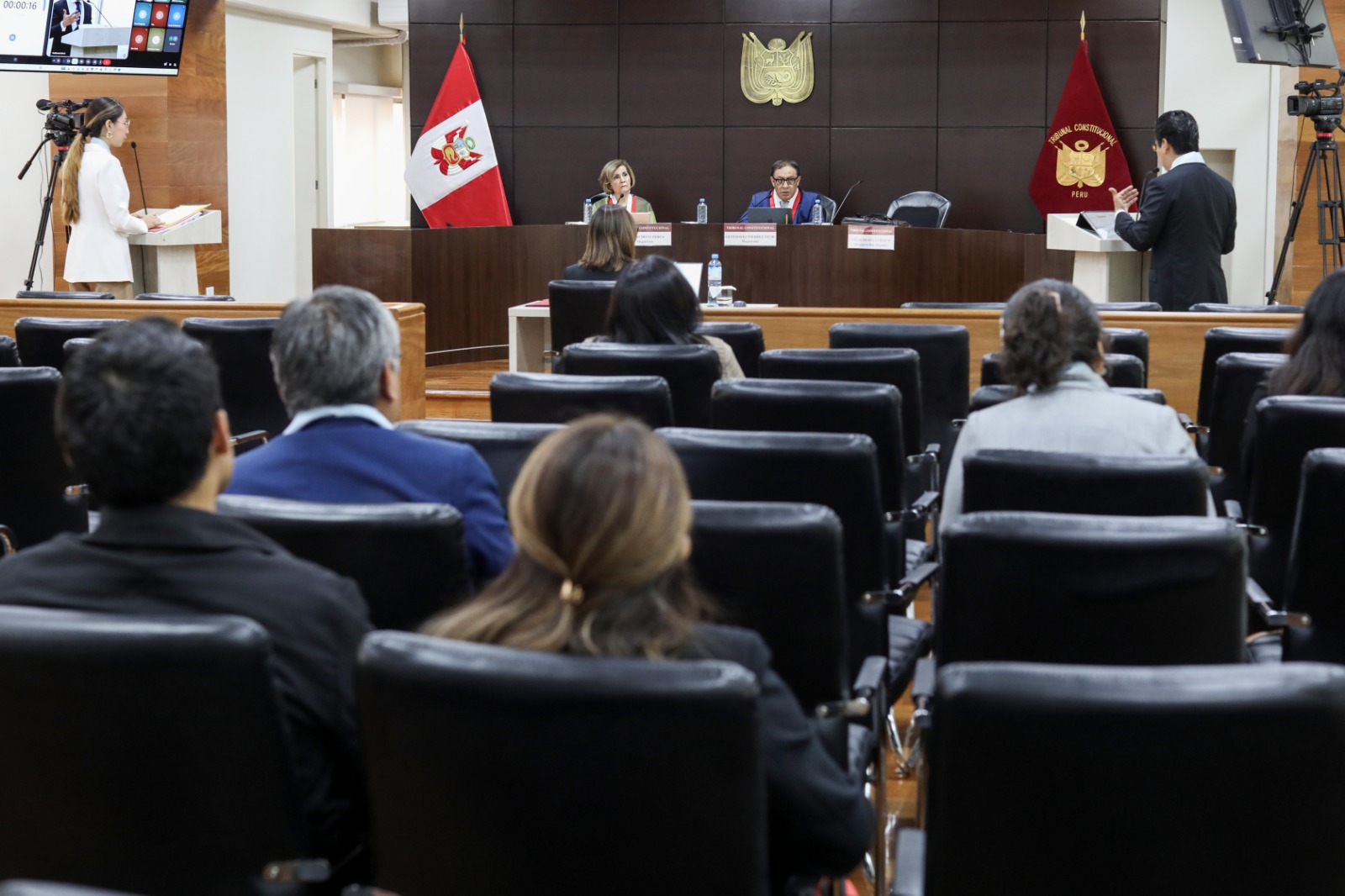 SALA SEGUNDA DEL TRIBUNAL CONSTITUCIONAL SESIONÓ EN AUDIENCIA PÚBLICA Y TRAS ESCUCHAR LOS ALEGATOS DE LOS ABOGADOS DEJÓ AL VOTO 50 CAUSAS