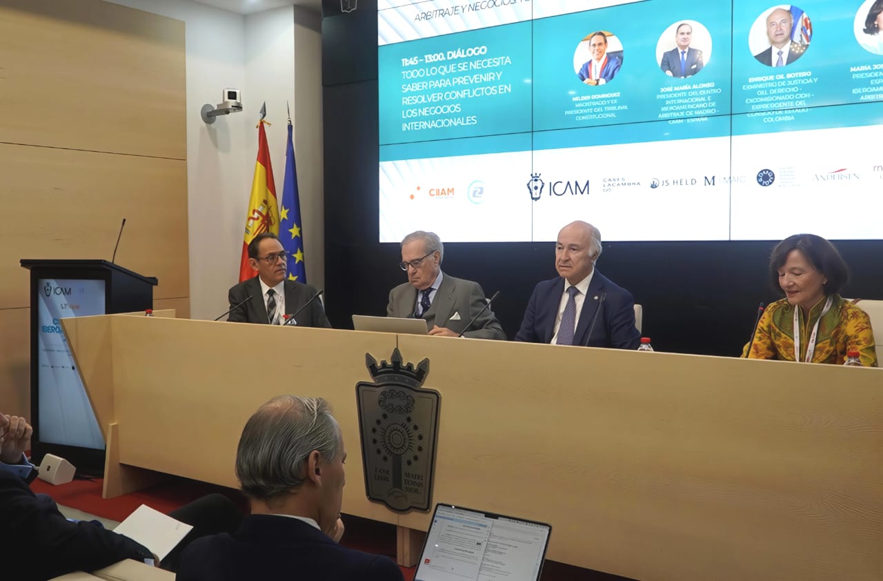 MAGISTRADO DEL TC HELDER DOMÍNGUEZ PARTICIPÓ EN CONGRESO IBEROAMERICANO 2026 SOBRE ARBITRAJE Y NEGOCIOS DESARROLLADO EN LA CIUDAD DE MADRID